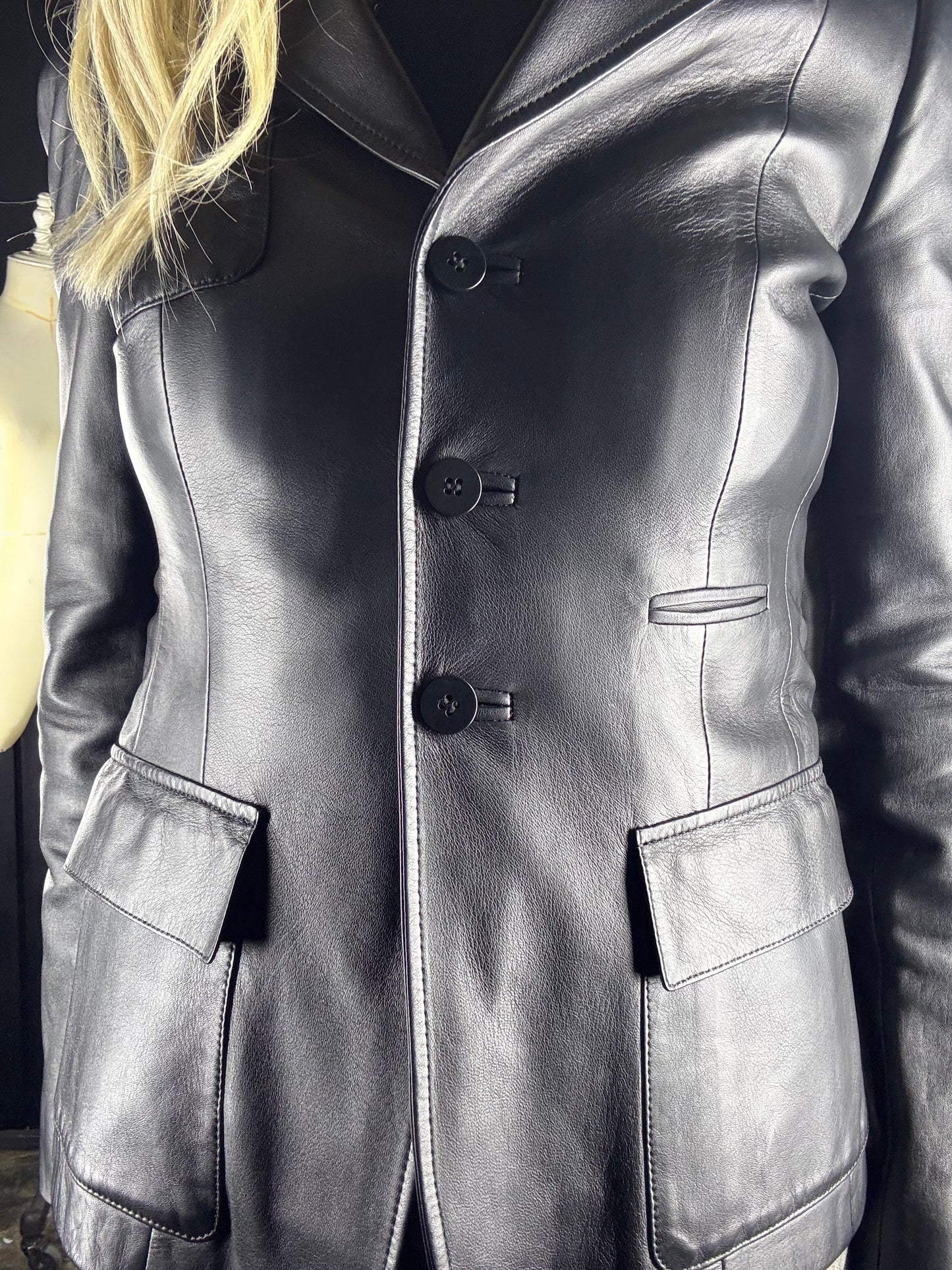 ARMANI leather jacket - IT40 (UK8-10)