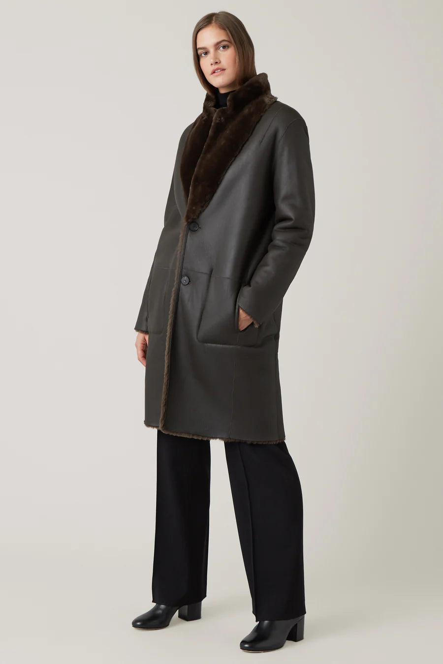 NICOLE FARHI reversible real sheepskin coat - size S (UK6-10 NICOLE FARHI reversible real sheepskin coat - size S (UK6-10