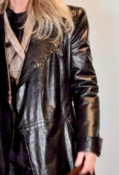 GIORGIO ARMANI cropped jacket IT42 (UK10)